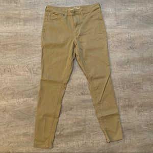 Never Worn Skinny Khaki Jeggings